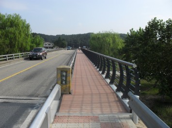 괴곡교 보도 개량공사